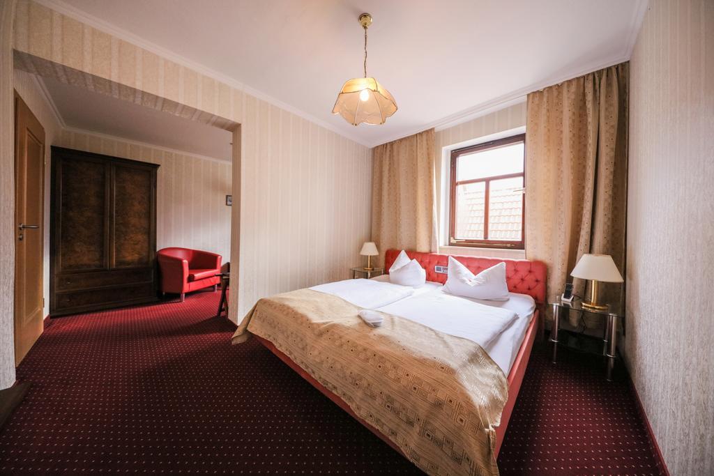 Junior Suite,215939480:JPEG